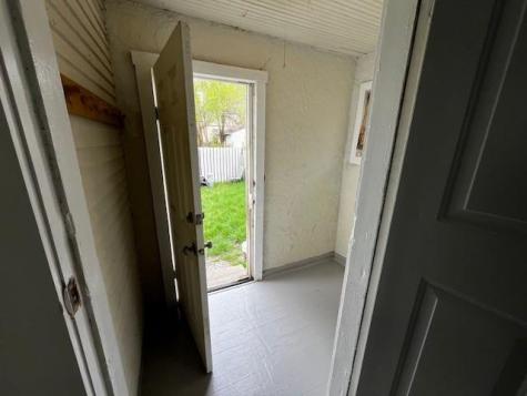 1921 Queen Avenue N Minneapolis MN 55411