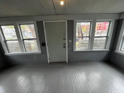 1921 Queen Avenue N Minneapolis MN 55411