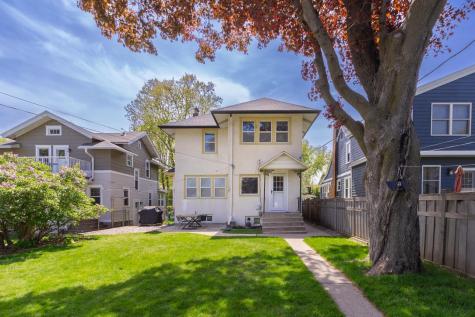 1315 Goodrich Avenue Saint Paul MN 55105