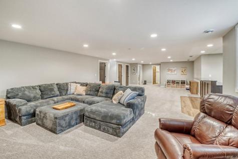2700 Golden Lane S Fargo ND 58104