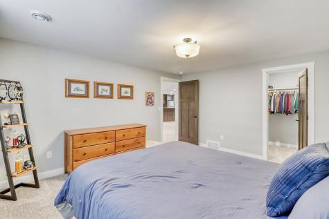 2700 Golden Lane S Fargo ND 58104