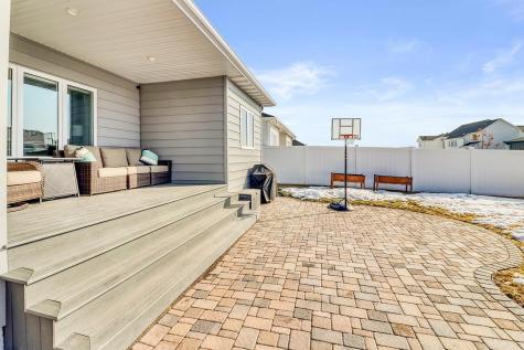 2700 Golden Lane S Fargo ND 58104