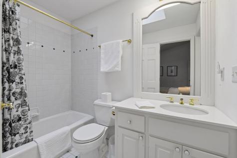 103 Edgewood Court Wayzata MN 55391