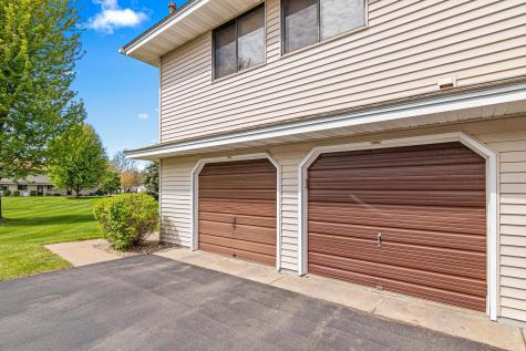 2508 Brookdale Lane Brooklyn Park MN 55444