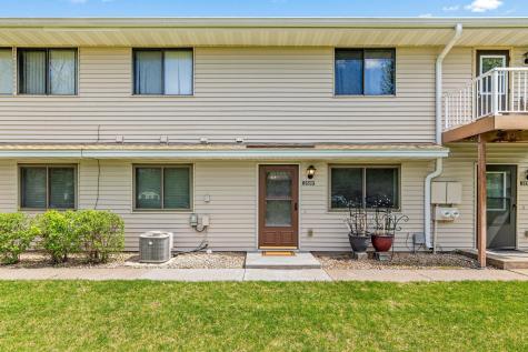 2508 Brookdale Lane Brooklyn Park MN 55444