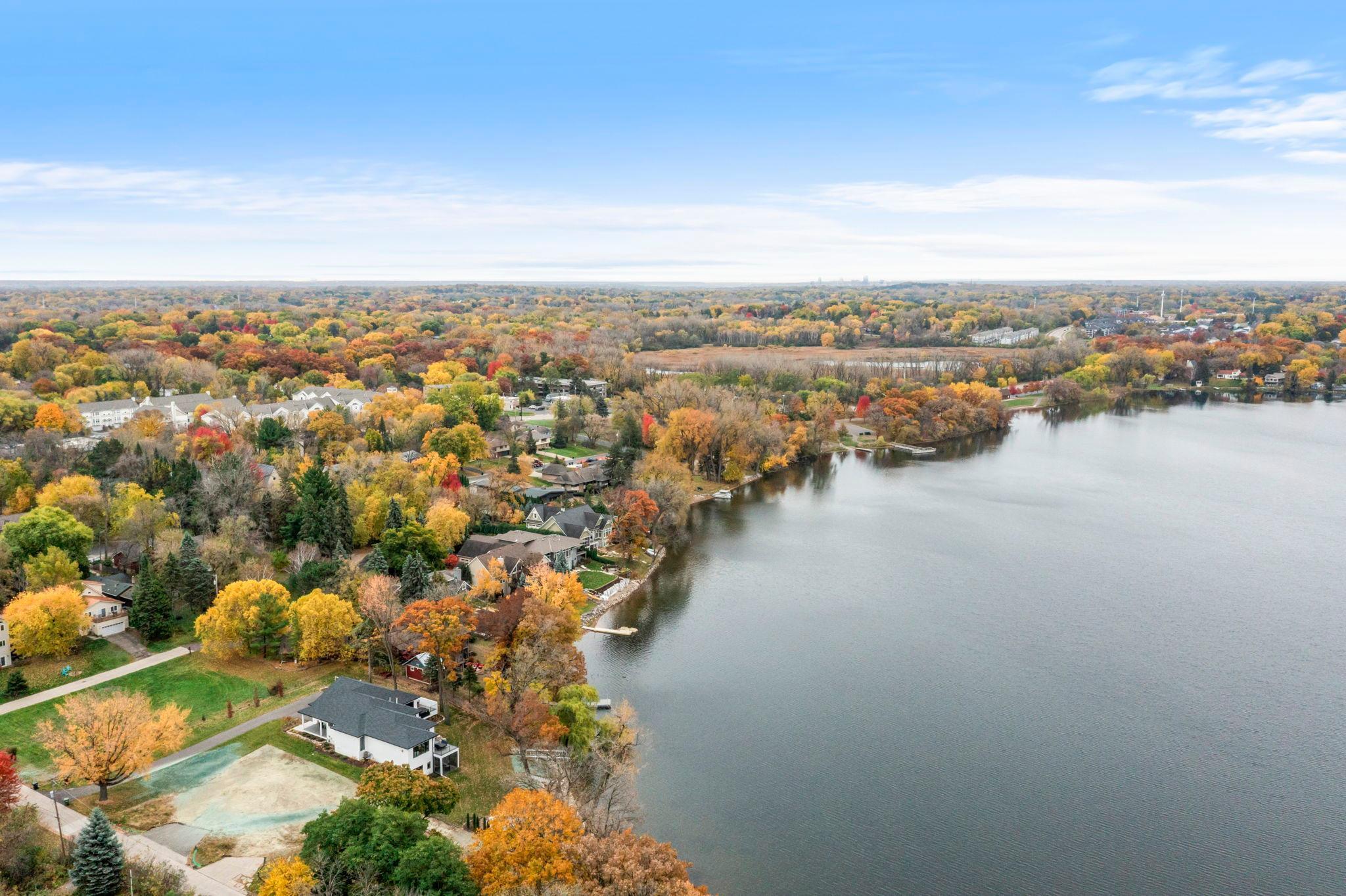 3191 Lake Lane Arden Hills MN 55112