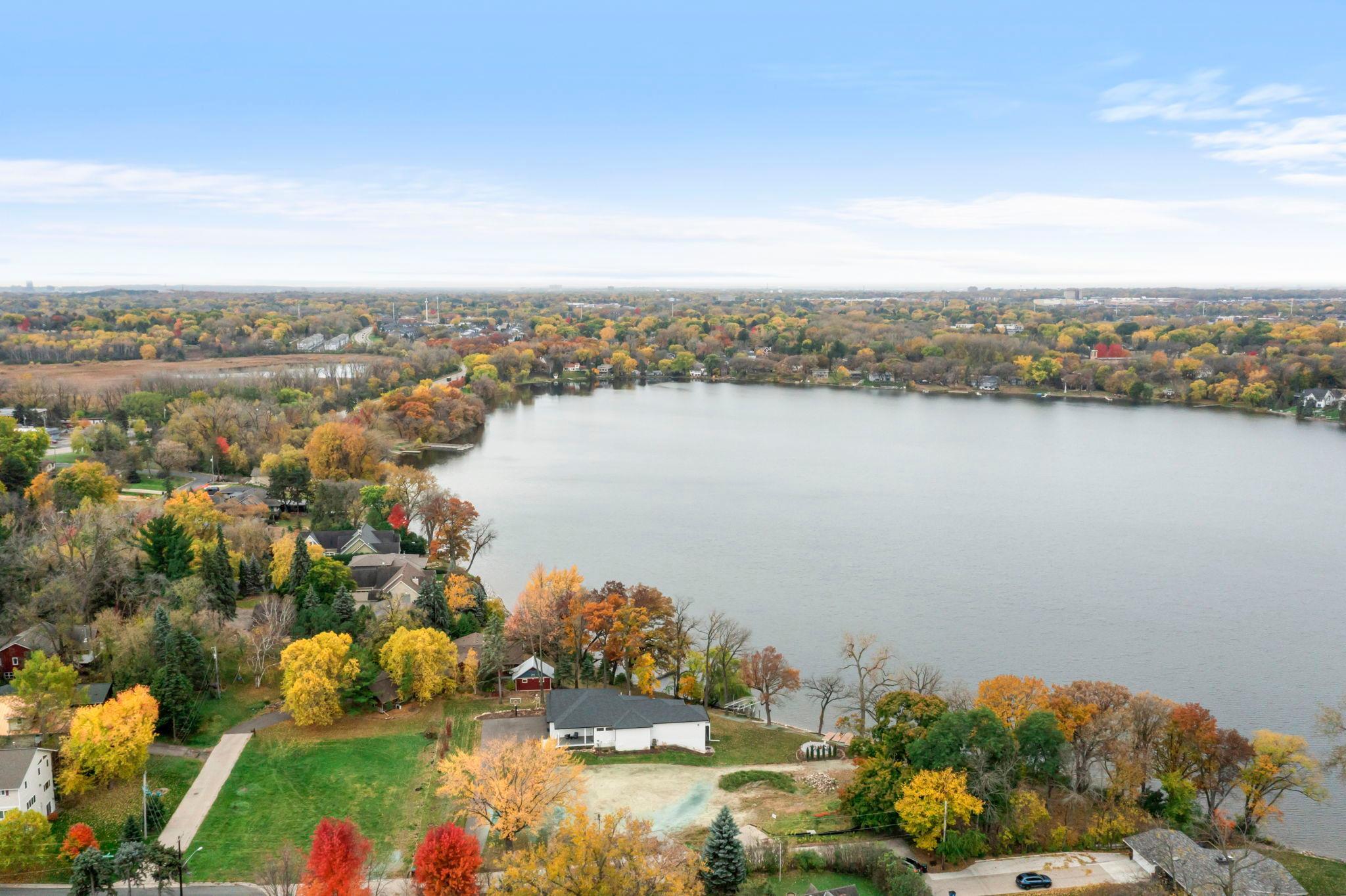 3191 Lake Lane Arden Hills MN 55112