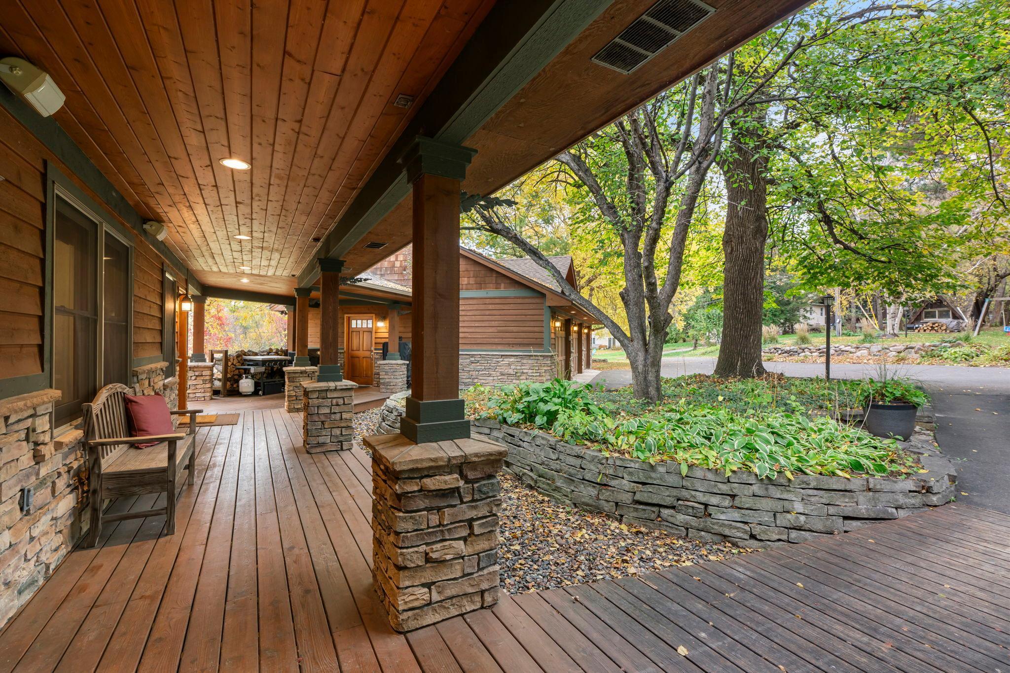 3191 Lake Lane Arden Hills MN 55112