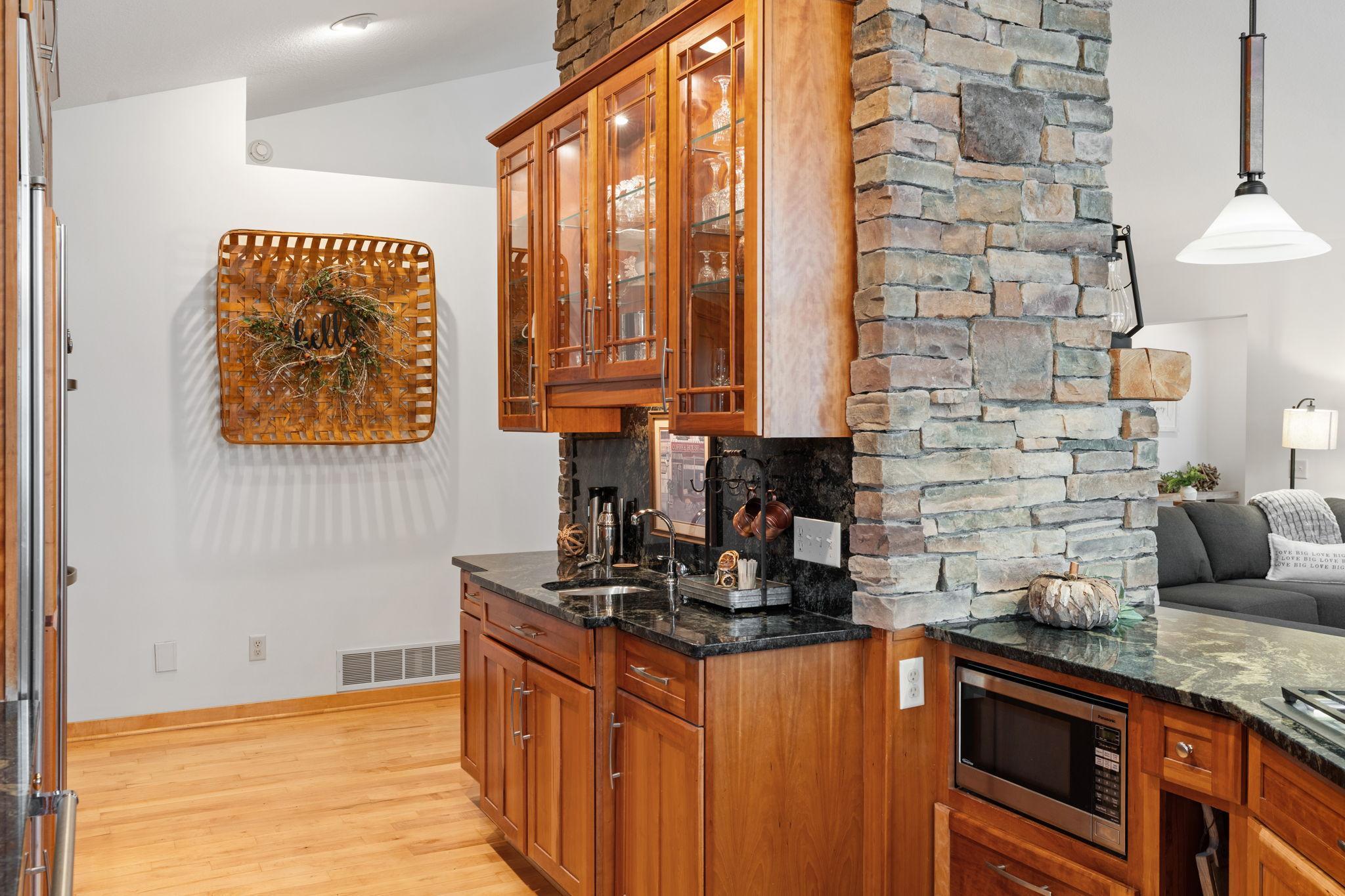 3191 Lake Lane Arden Hills MN 55112