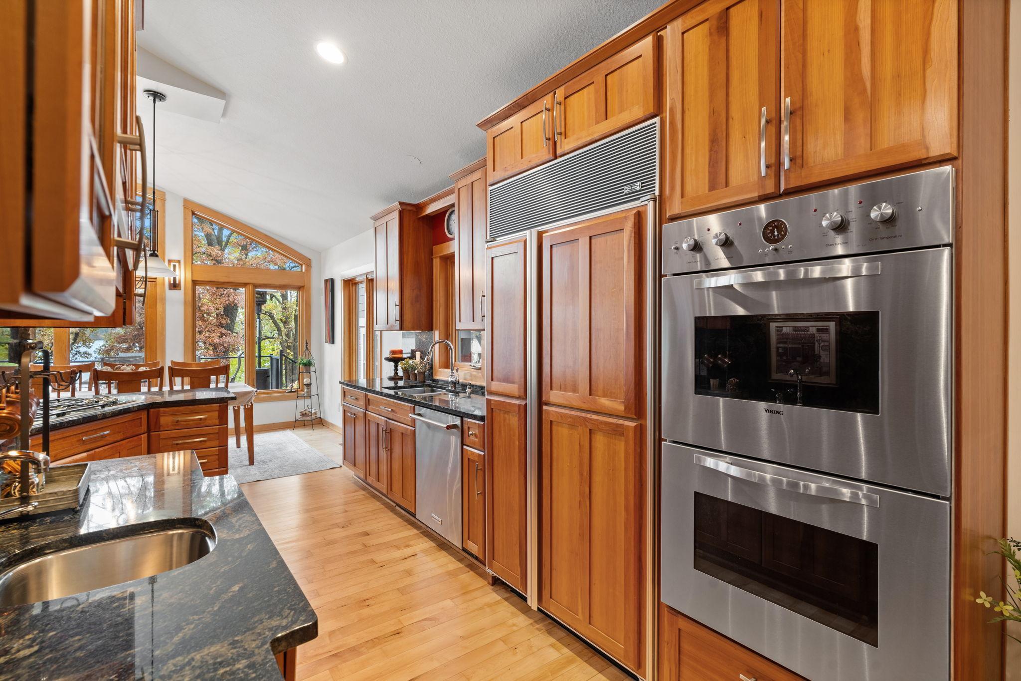 3191 Lake Lane Arden Hills MN 55112