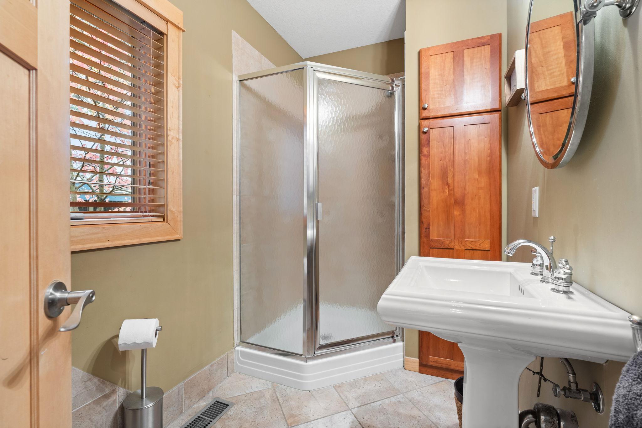 3191 Lake Lane Arden Hills MN 55112