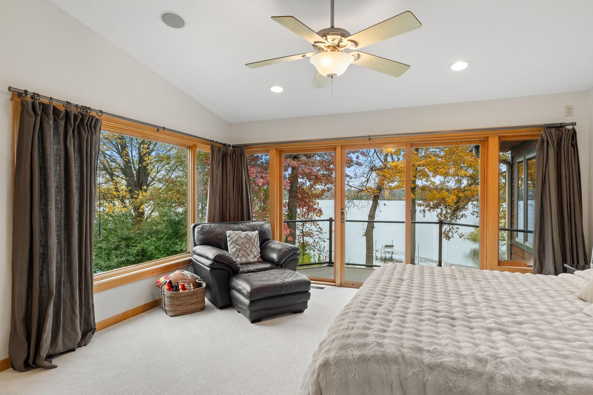 3191 Lake Lane Arden Hills MN 55112