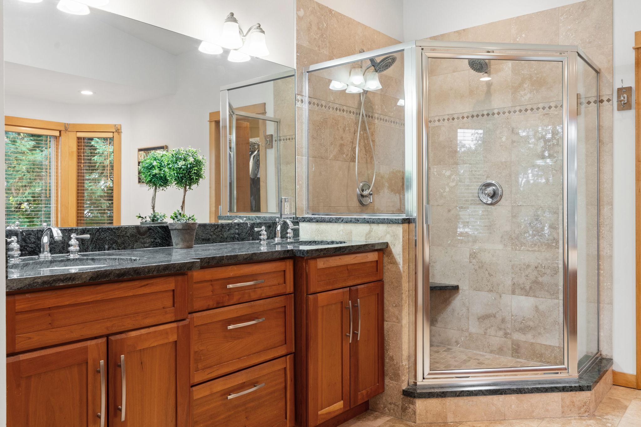 3191 Lake Lane Arden Hills MN 55112