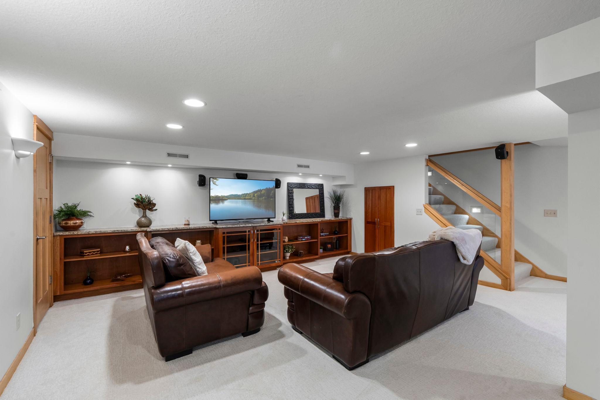 3191 Lake Lane Arden Hills MN 55112