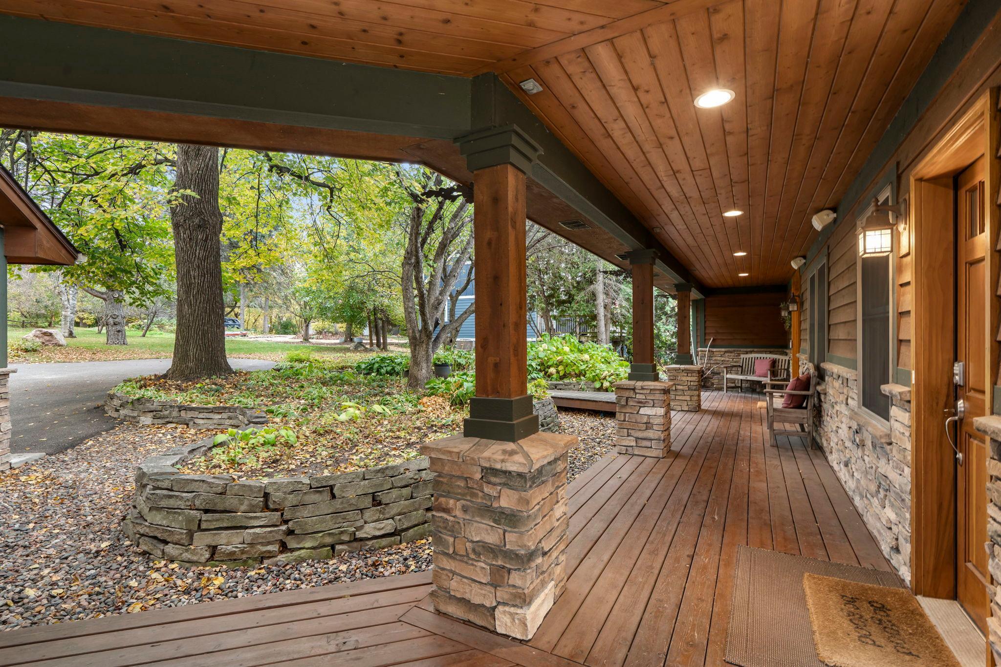 3191 Lake Lane Arden Hills MN 55112