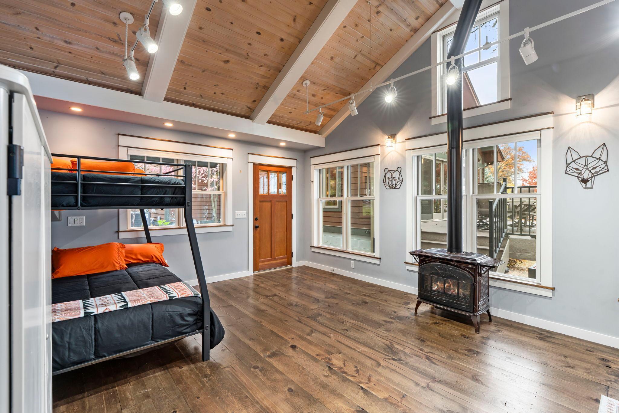 3191 Lake Lane Arden Hills MN 55112