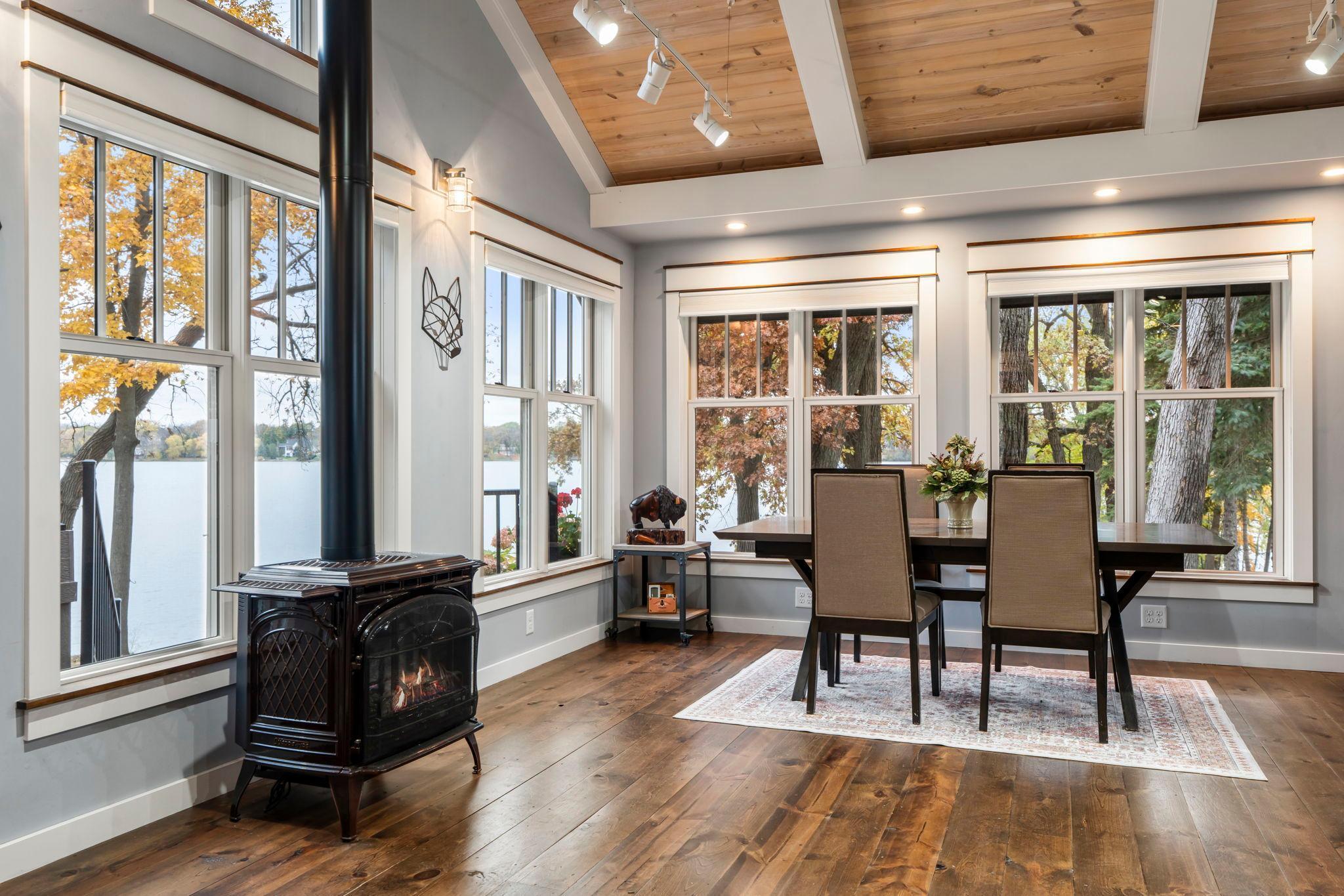 3191 Lake Lane Arden Hills MN 55112