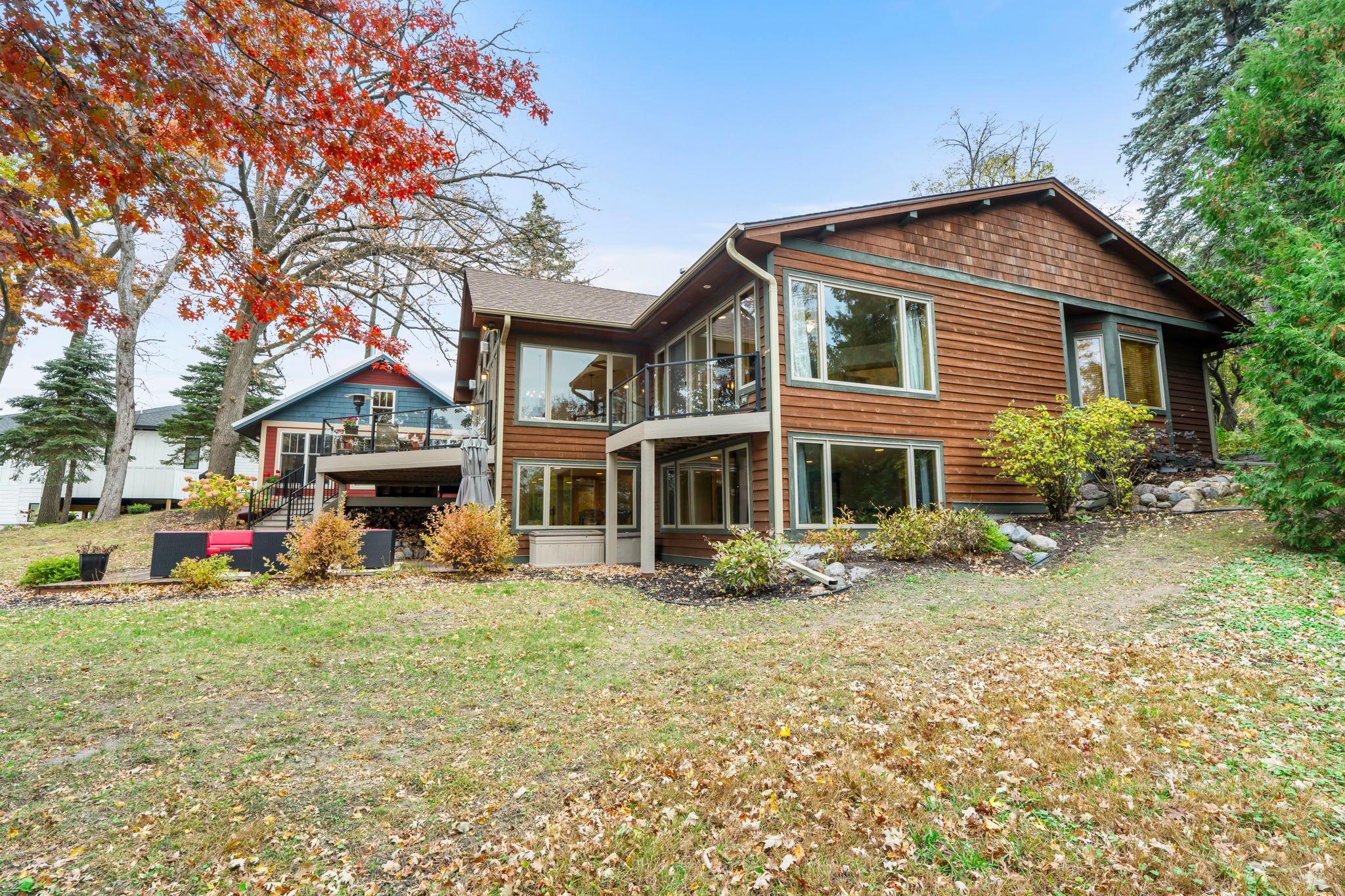 3191 Lake Lane Arden Hills MN 55112