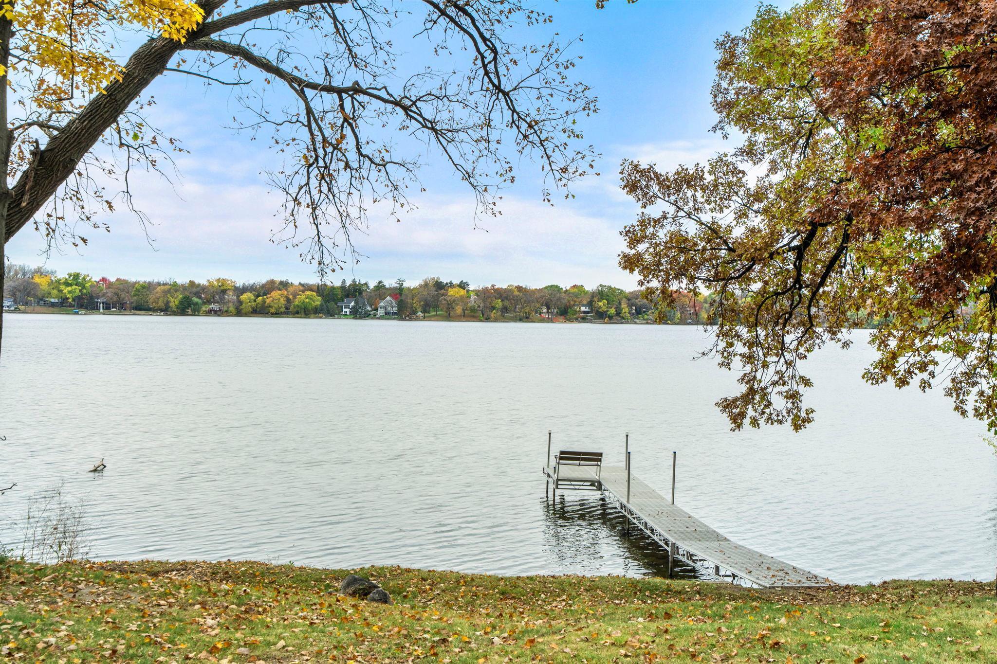 3191 Lake Lane Arden Hills MN 55112