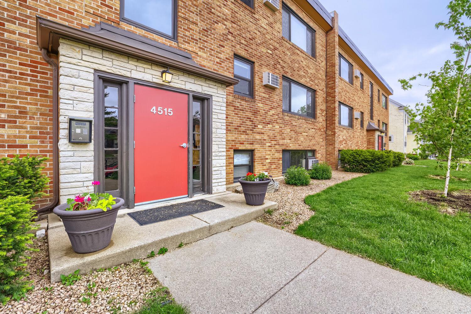 4515 Grand Avenue S Minneapolis MN 55419