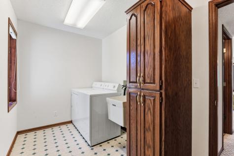 4676 Hamlet Avenue N Oakdale MN 55128