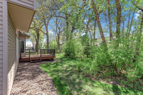 4676 Hamlet Avenue N Oakdale MN 55128