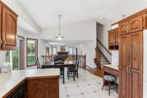 4676 Hamlet Avenue N Oakdale MN 55128