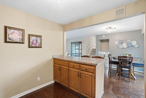 8608 33rd Avenue N New Hope MN 55427
