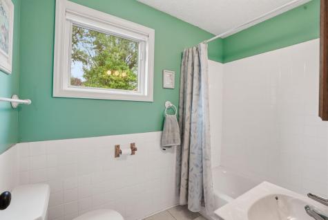 8608 33rd Avenue N New Hope MN 55427