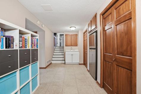 8608 33rd Avenue N New Hope MN 55427