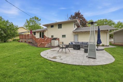 8608 33rd Avenue N New Hope MN 55427