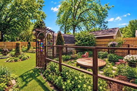 1408 City View Court NE Rochester MN 55906