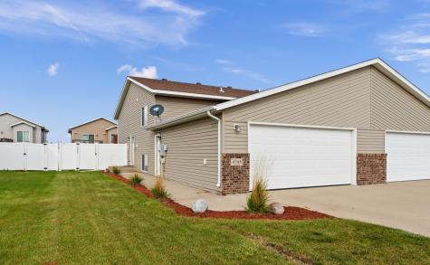 4745 51st Avenue S Fargo ND 58104