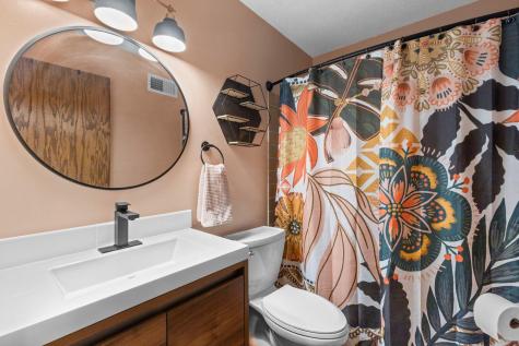 929 Oakwood Heights Circle Eagan MN 55123