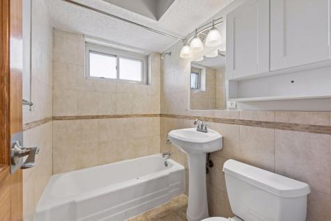 1800 Lasalle Avenue Minneapolis MN 55403