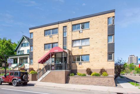 1800 Lasalle Avenue Minneapolis MN 55403