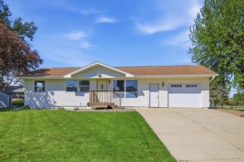 315 Rena Belle Street NW Eyota MN 55934