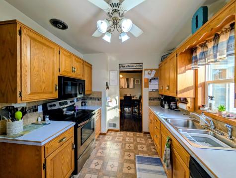 816 N 3rd Street Montevideo MN 56265