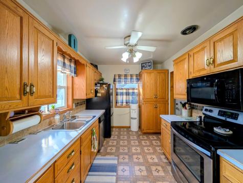 816 N 3rd Street Montevideo MN 56265