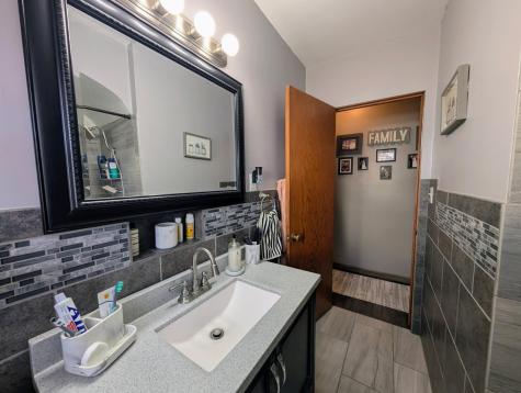 816 N 3rd Street Montevideo MN 56265