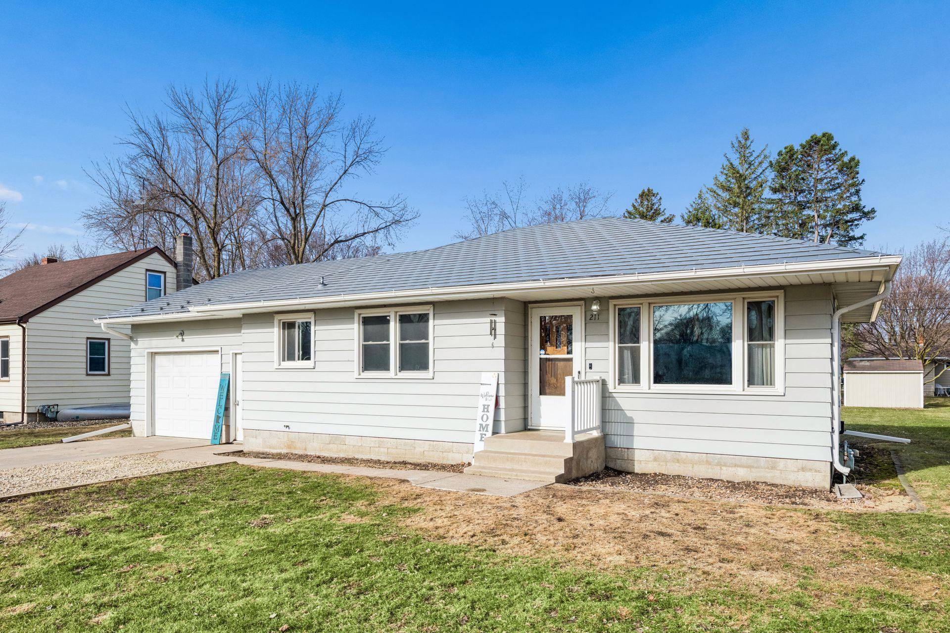211 Hickory Street S Lester Prairie MN 55354
