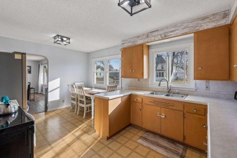211 Hickory Street S Lester Prairie MN 55354