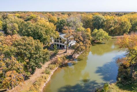 7240 107th Avenue Clear Lake MN 55319