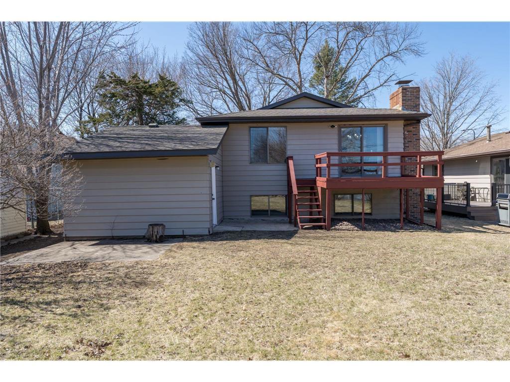 1105 S Valley Street New Ulm MN 56073