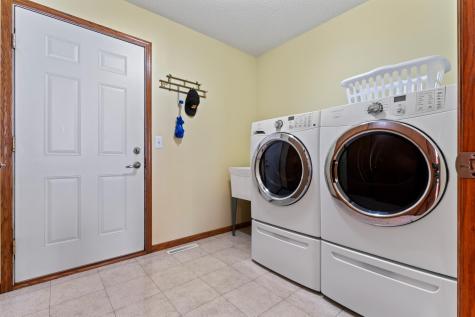 2200 Carter Court Northfield MN 55057