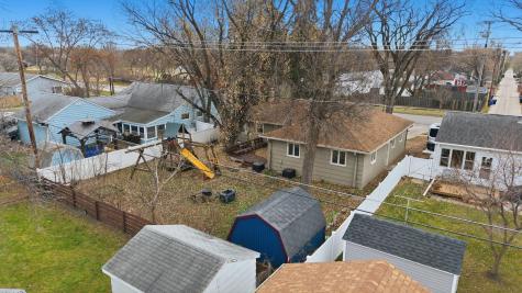 305 19th Avenue N Fargo ND 58102