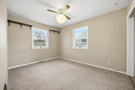 305 19th Avenue N Fargo ND 58102