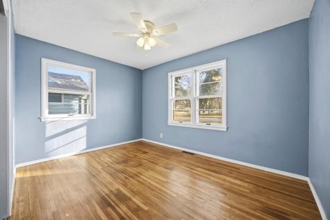 305 19th Avenue N Fargo ND 58102