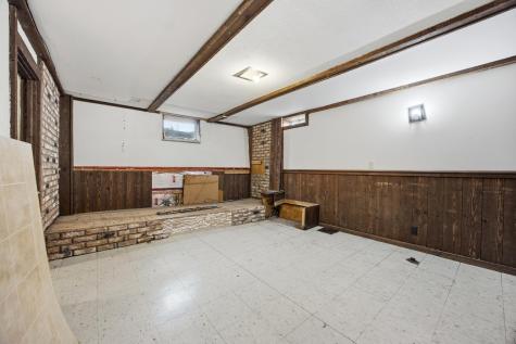 305 19th Avenue N Fargo ND 58102