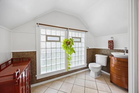 1404 27th Avenue NE Minneapolis MN 55418